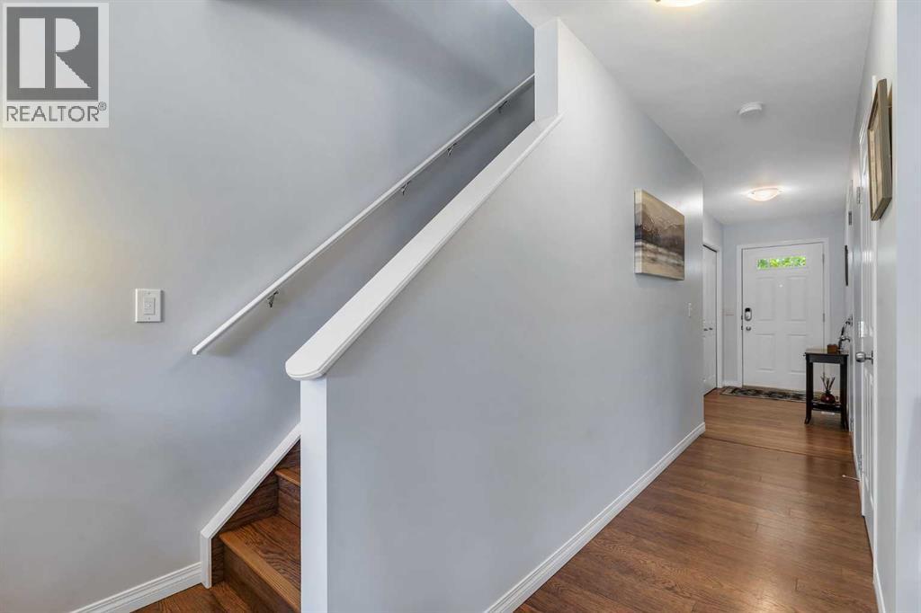Photo 13 of 6 156 Canoe Drive Sw, Airdrie AB