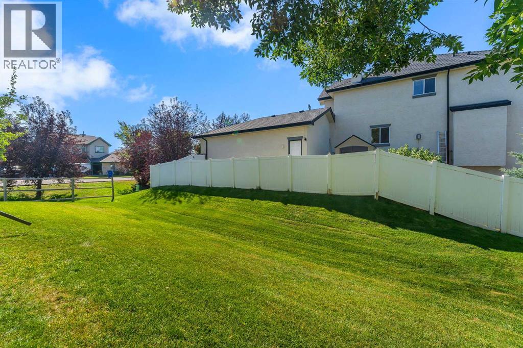 Photo 28 of 6 156 Canoe Drive Sw, Airdrie AB