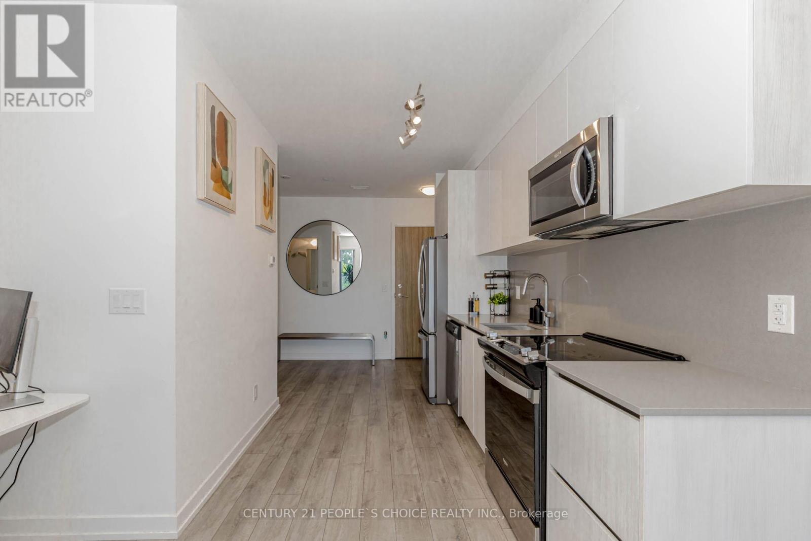 Photo 15 of 314 3100 Keele Street, Toronto ON