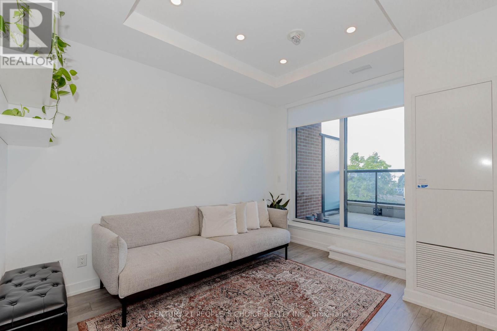 Photo 17 of 314 3100 Keele Street, Toronto ON