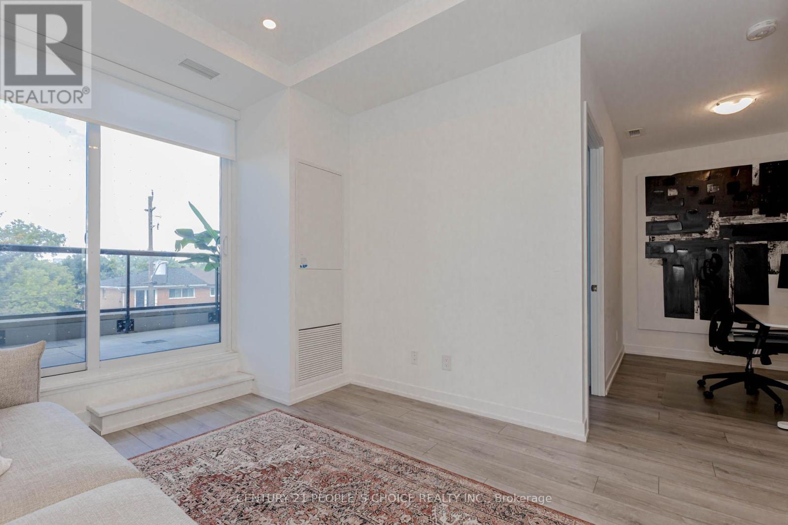 Photo 20 of 314 3100 Keele Street, Toronto ON