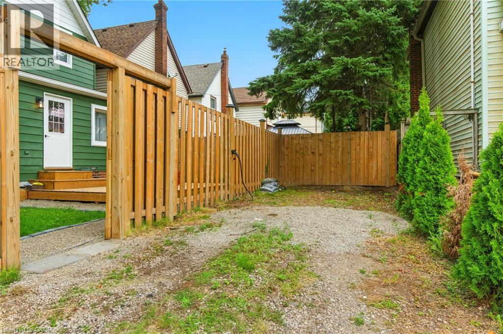 Photo 30 of 12 Francis Street, Hamilton ON