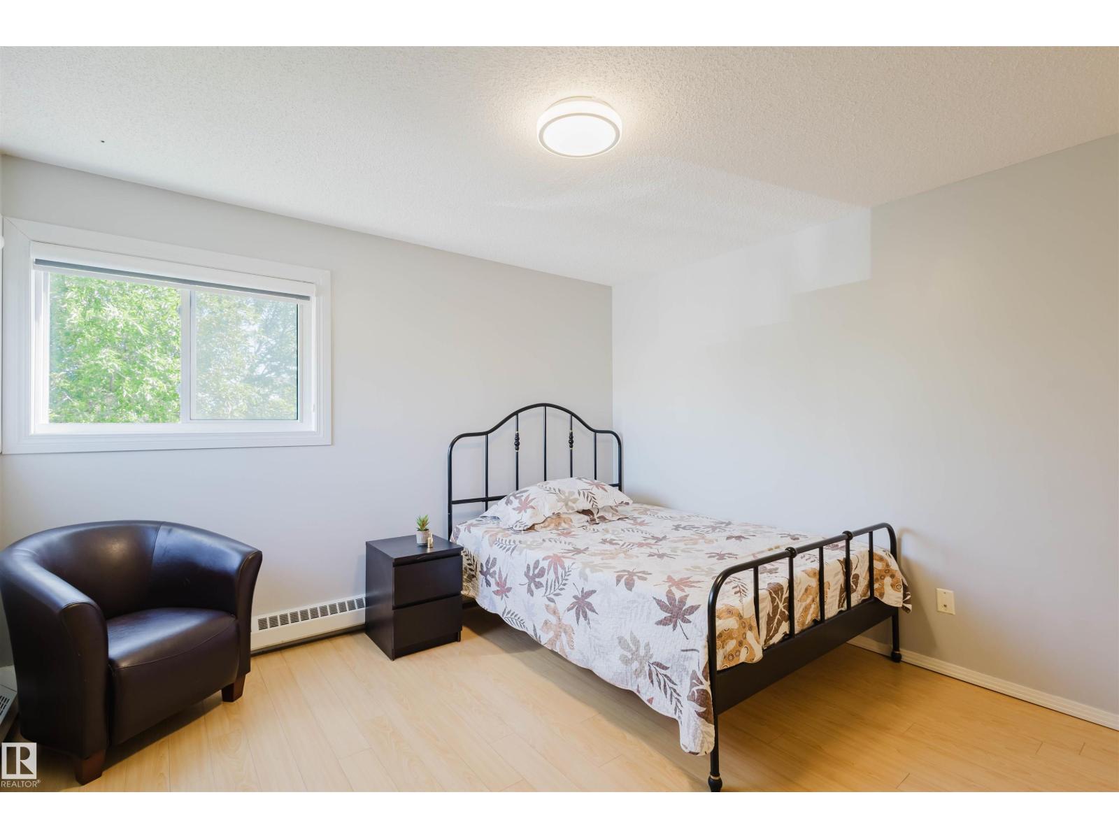 Photo 33 of 202 18020 95 Av Nw, Edmonton AB