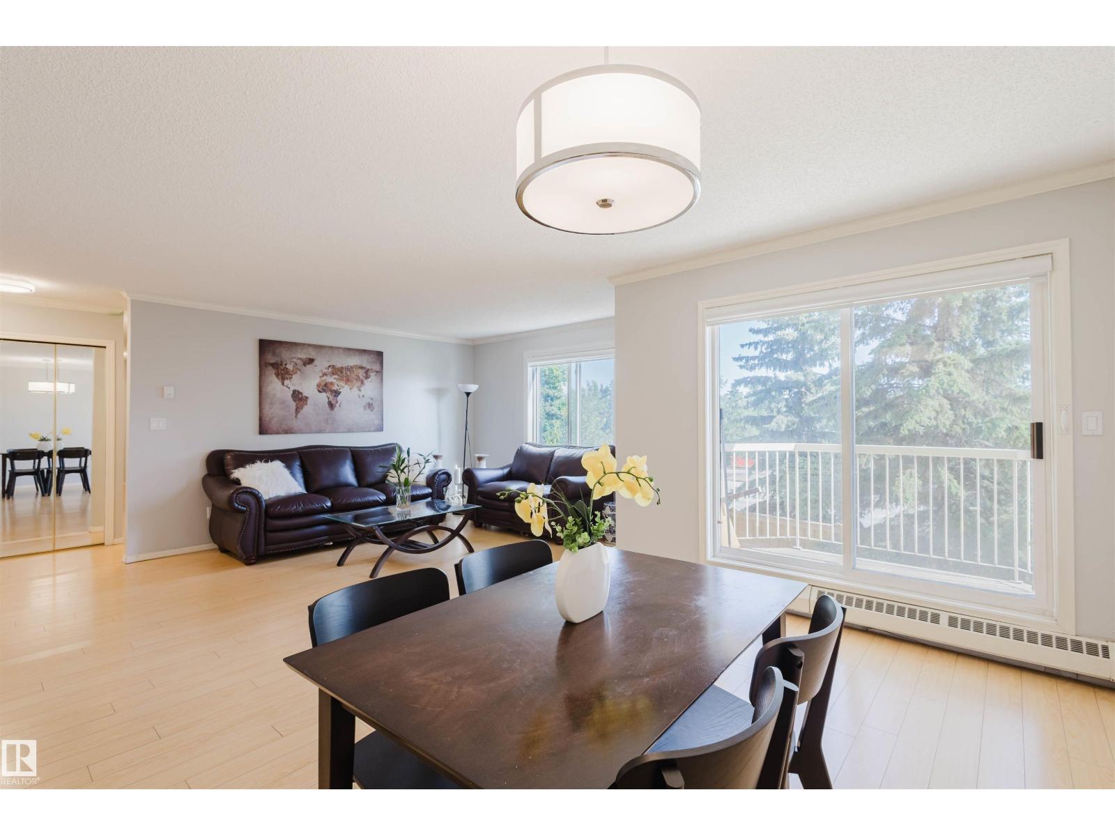 Photo 17 of 202 18020 95 Av Nw, Edmonton AB