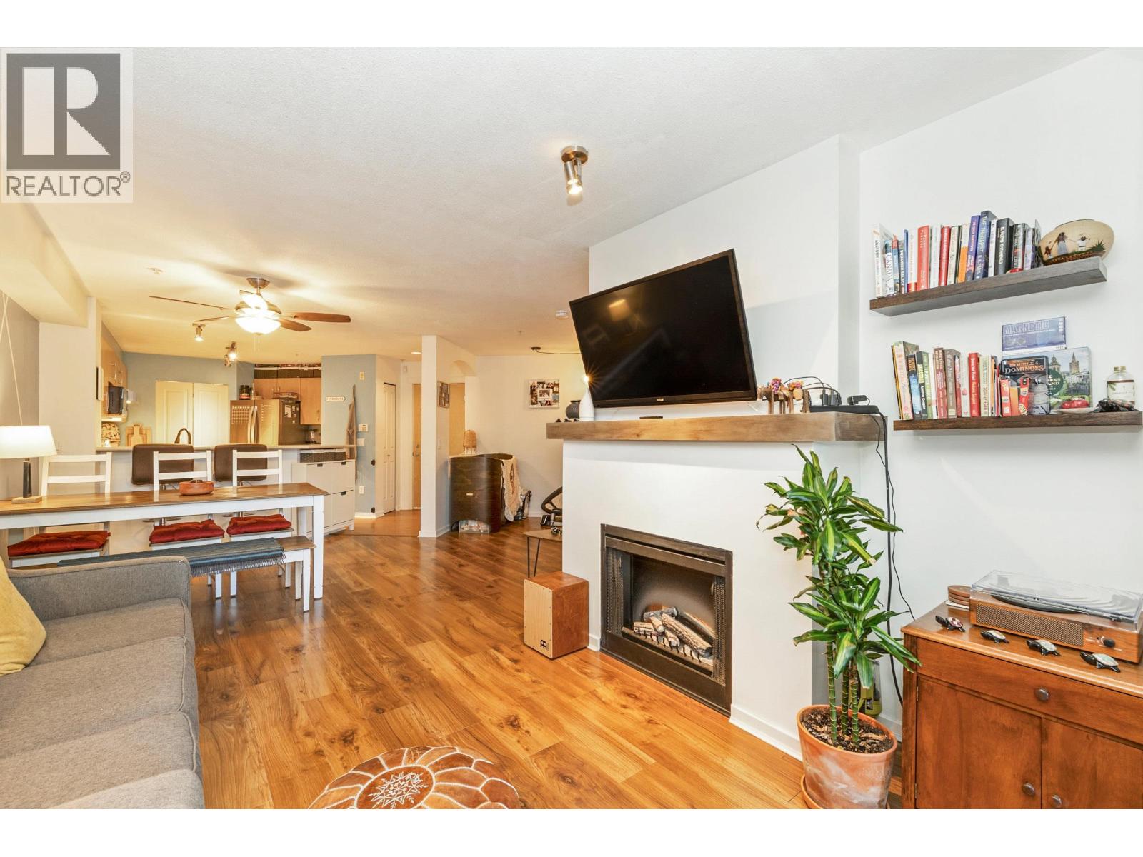 Photo 1 of 110 400 Klahanie Drive, Port Moody BC