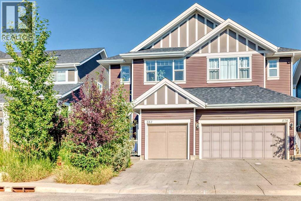 Photo 1 of 582 River Heights Crescent, Cochrane AB