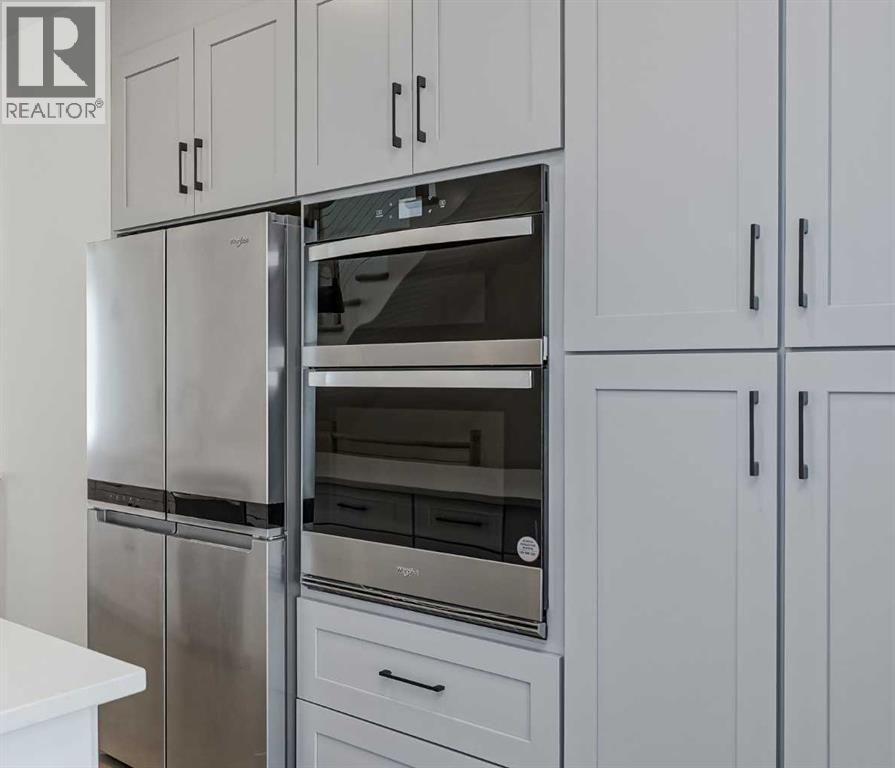 Photo 11 of 436 28 Avenue Nw, Calgary AB