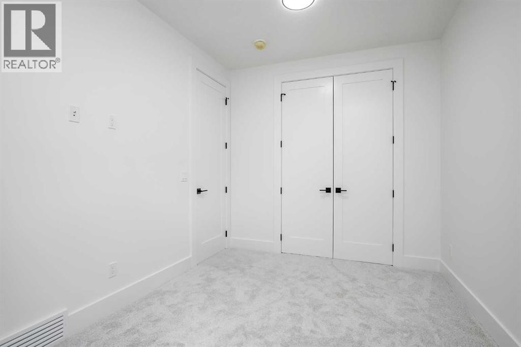 Photo 31 of 436 28 Avenue Nw, Calgary AB