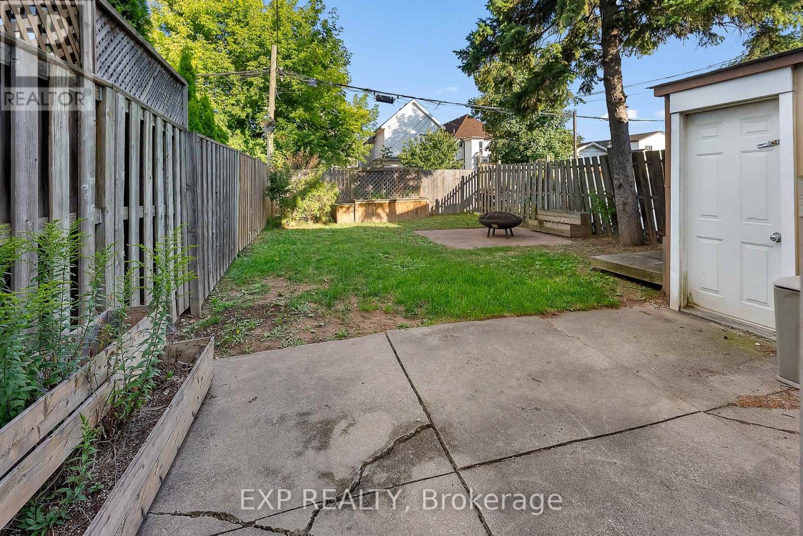 Photo 27 of 200 Kensington Avenue N, Hamilton ON