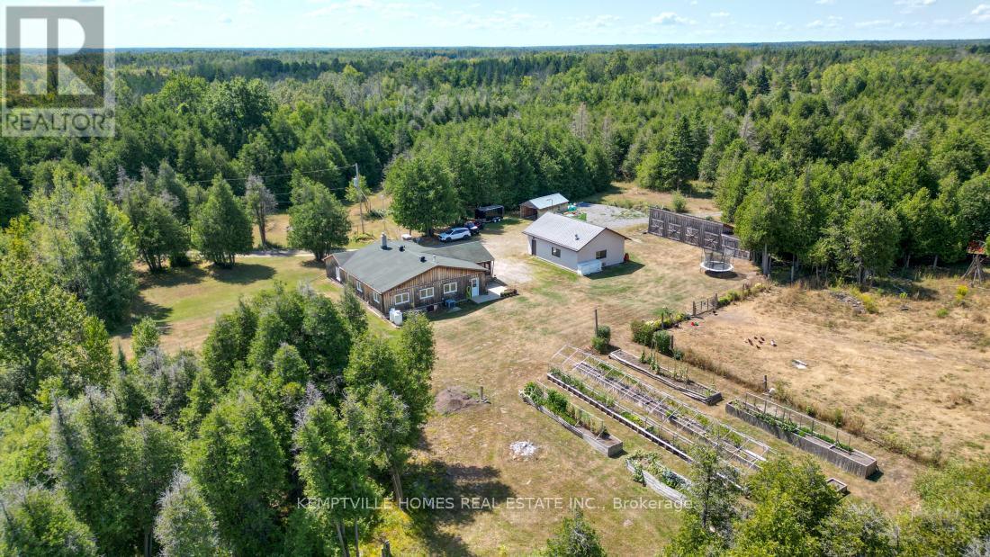 Photo 2 of 4095 Paden Road, Ottawa ON