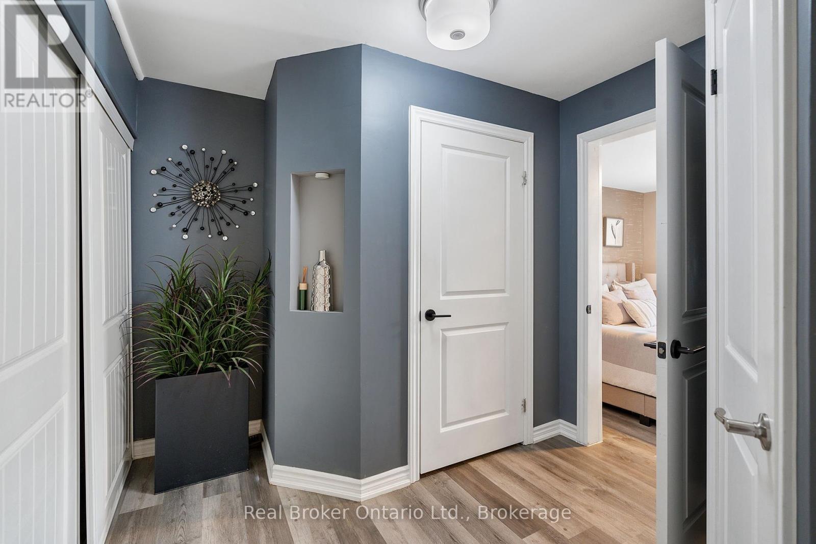 Photo 15 of 243 Adeline Avenue, Hamilton ON