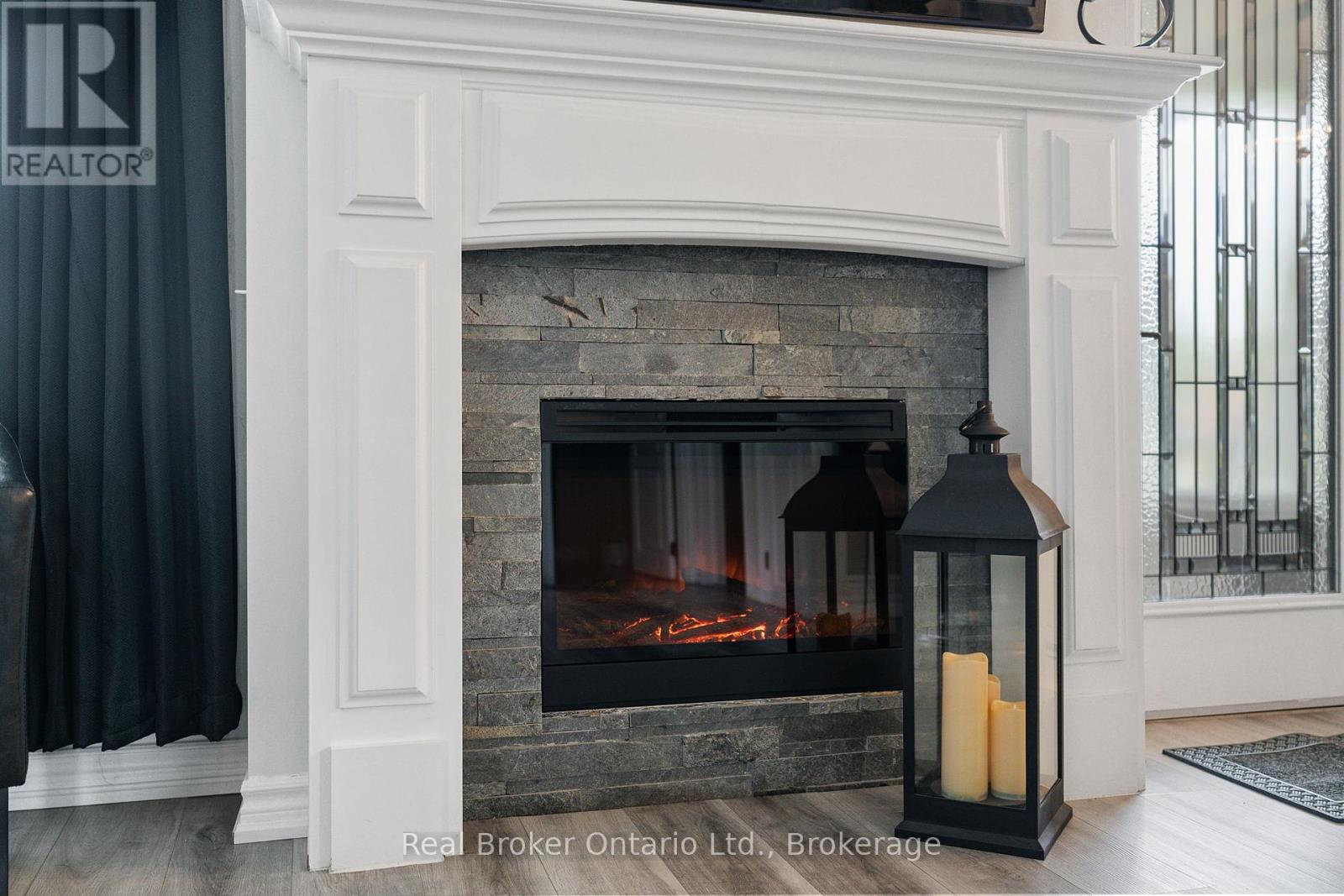 Photo 6 of 243 Adeline Avenue, Hamilton ON