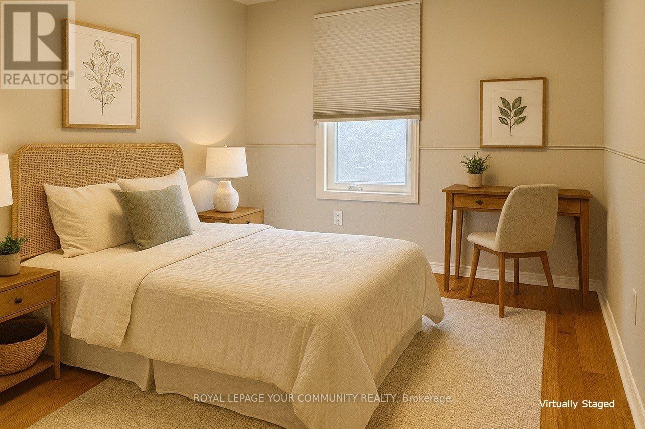 Photo 17 of 168 Stephen Street, Richmond Hill ON