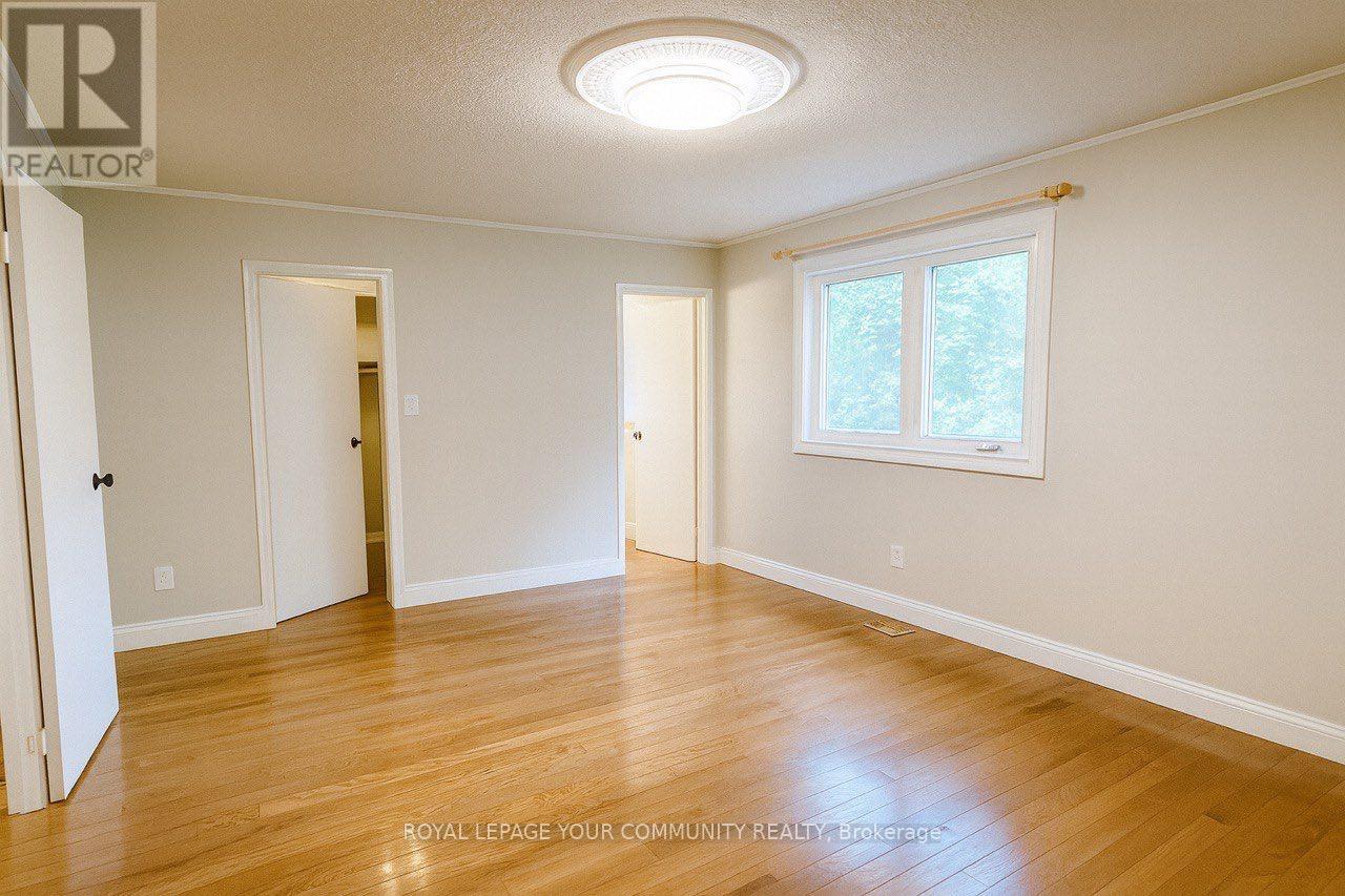 Photo 23 of 168 Stephen Street, Richmond Hill ON