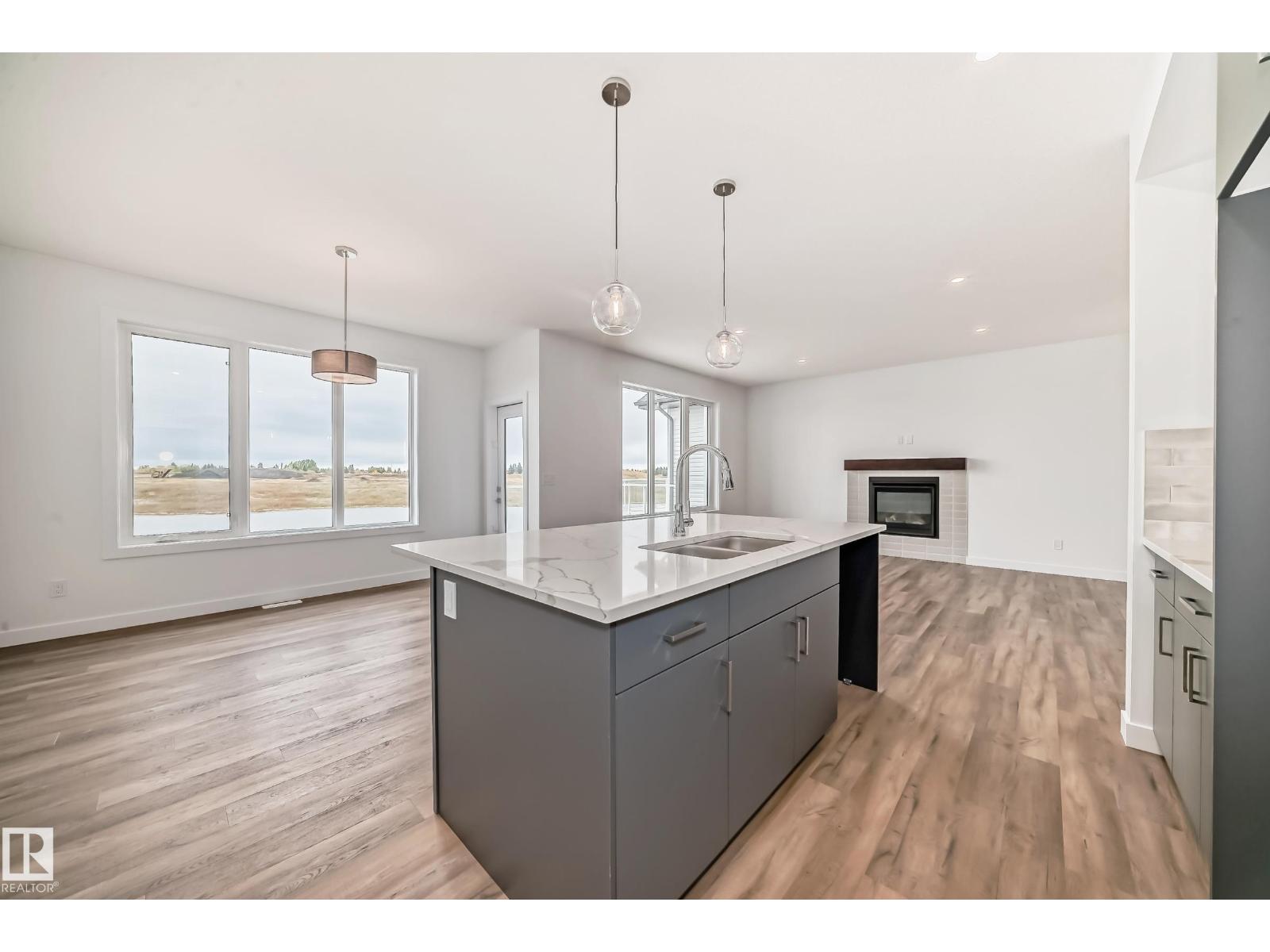 Photo 14 of 10226 92 A Av, Morinville AB