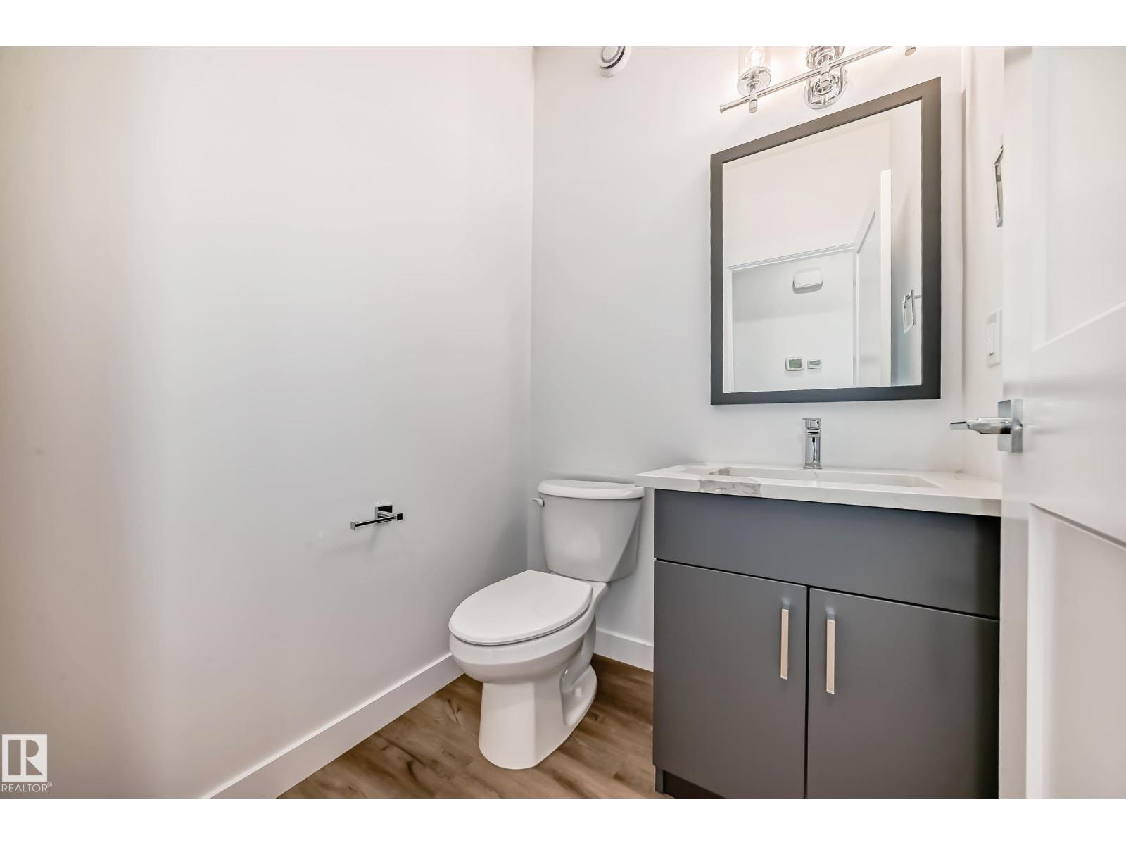 Photo 26 of 10226 92 A Av, Morinville AB