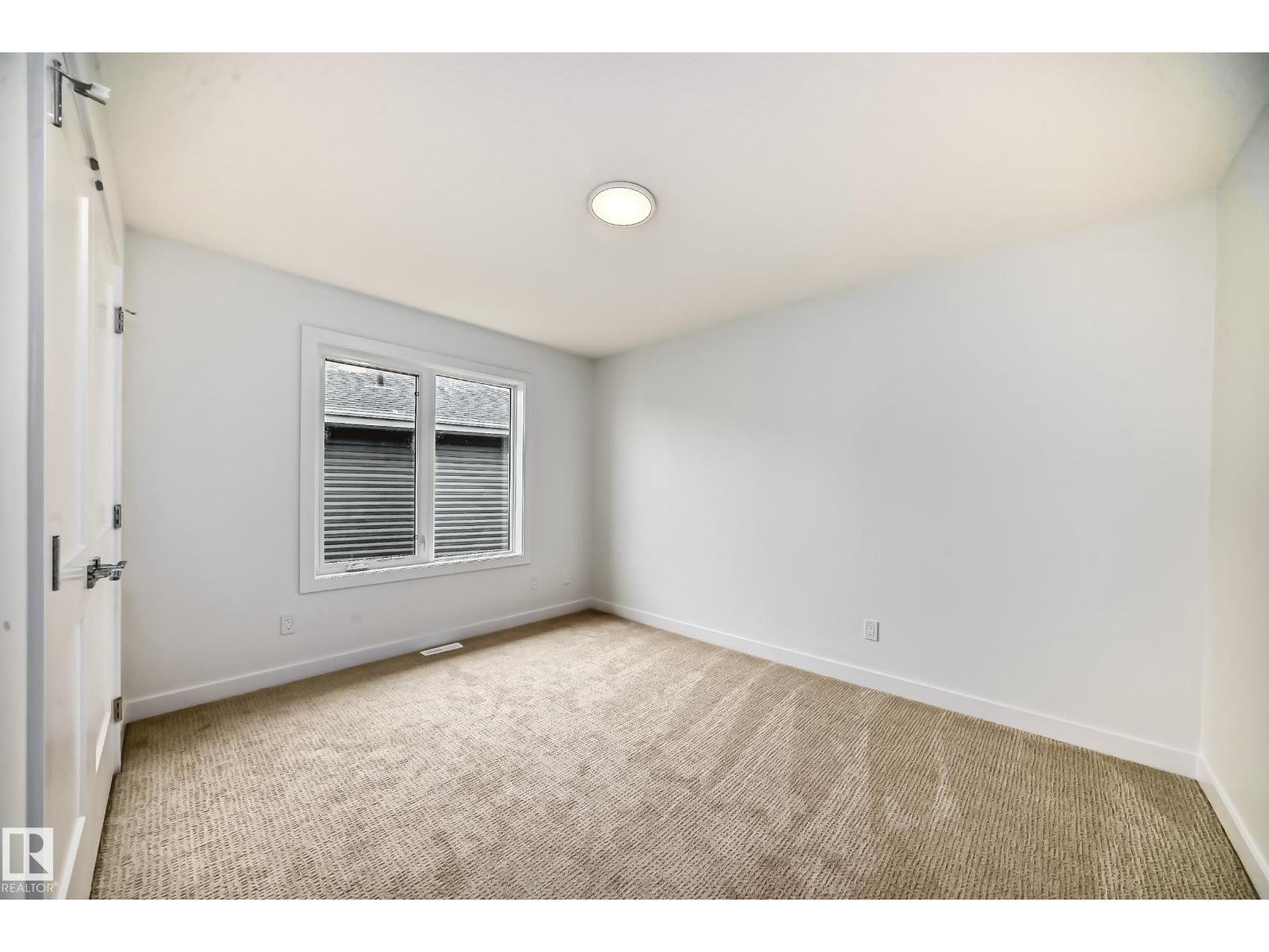 Photo 40 of 10226 92 A Av, Morinville AB