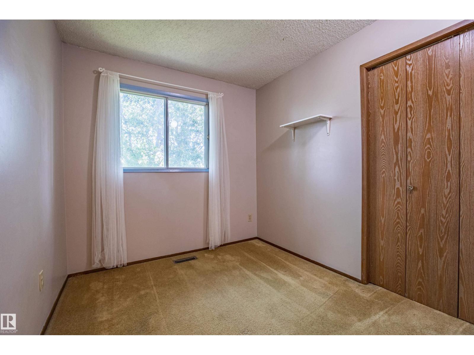 Photo 33 of 9928 181 St Nw, Edmonton AB