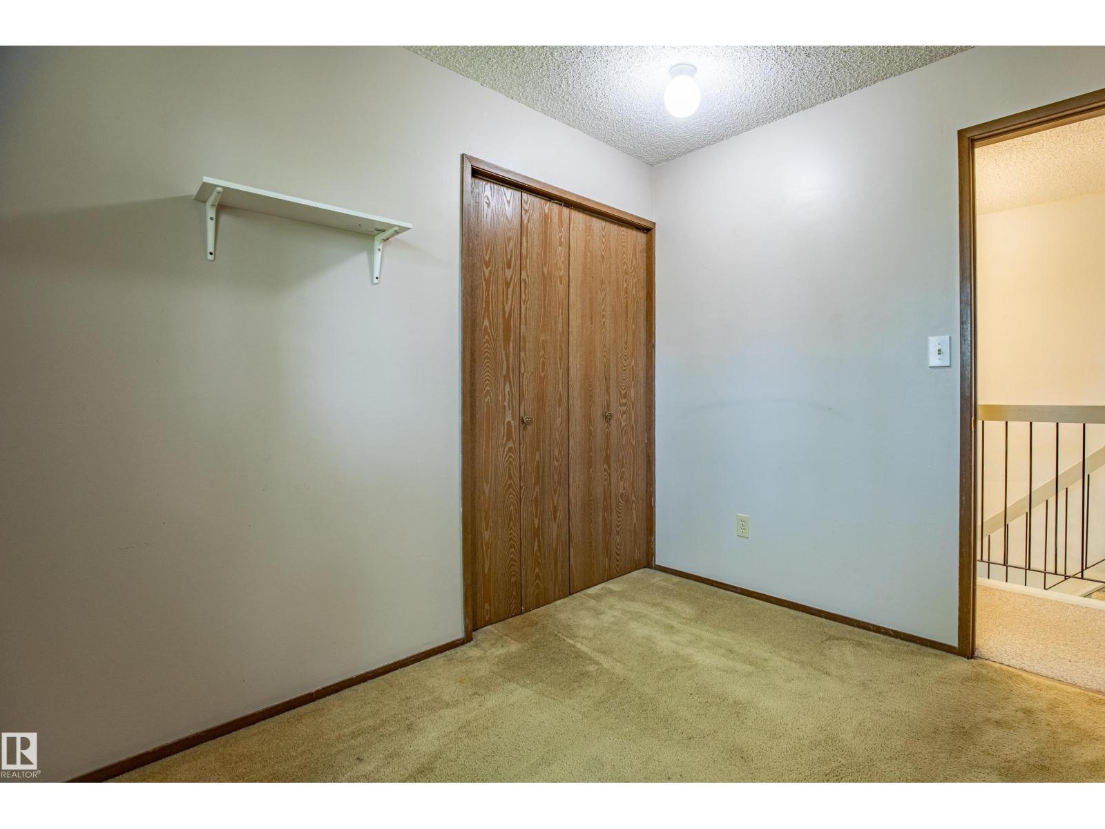 Photo 32 of 9928 181 St Nw, Edmonton AB
