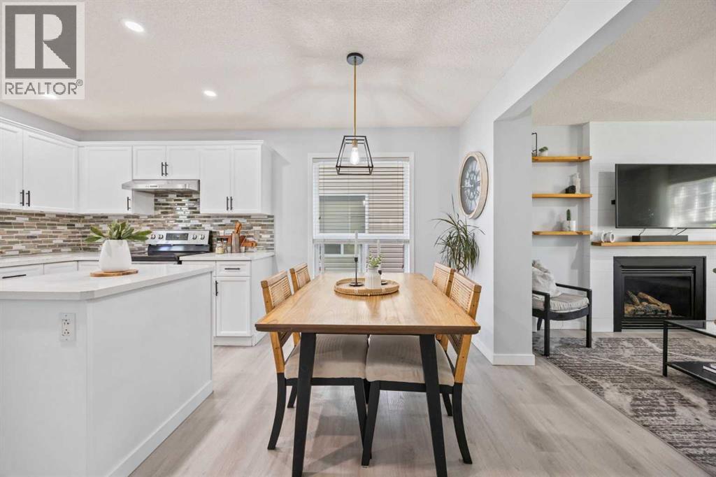 Photo 12 of 371 Silverado Drive Sw, Calgary AB