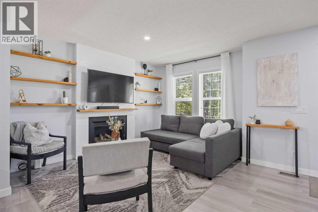 Photo 7 of 371 Silverado Drive Sw, Calgary AB