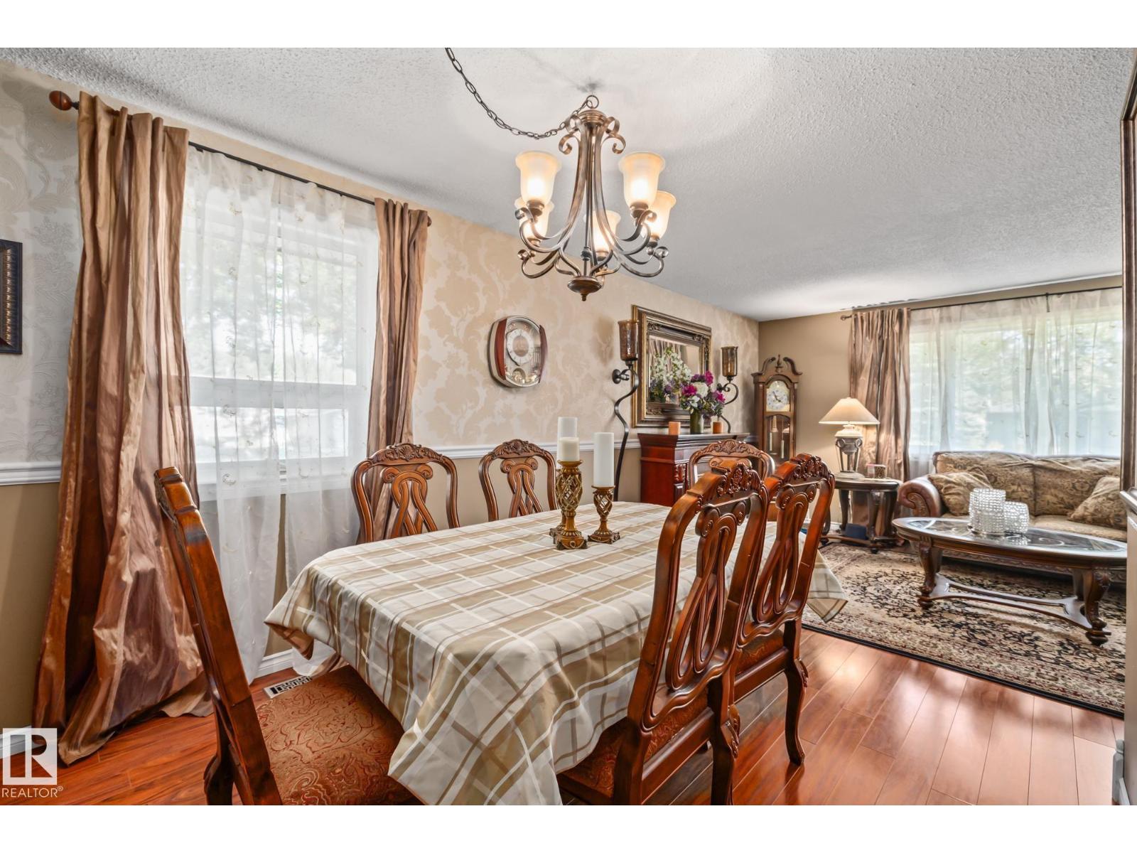 Photo 12 of 3 Falstaff Av, St Albert AB
