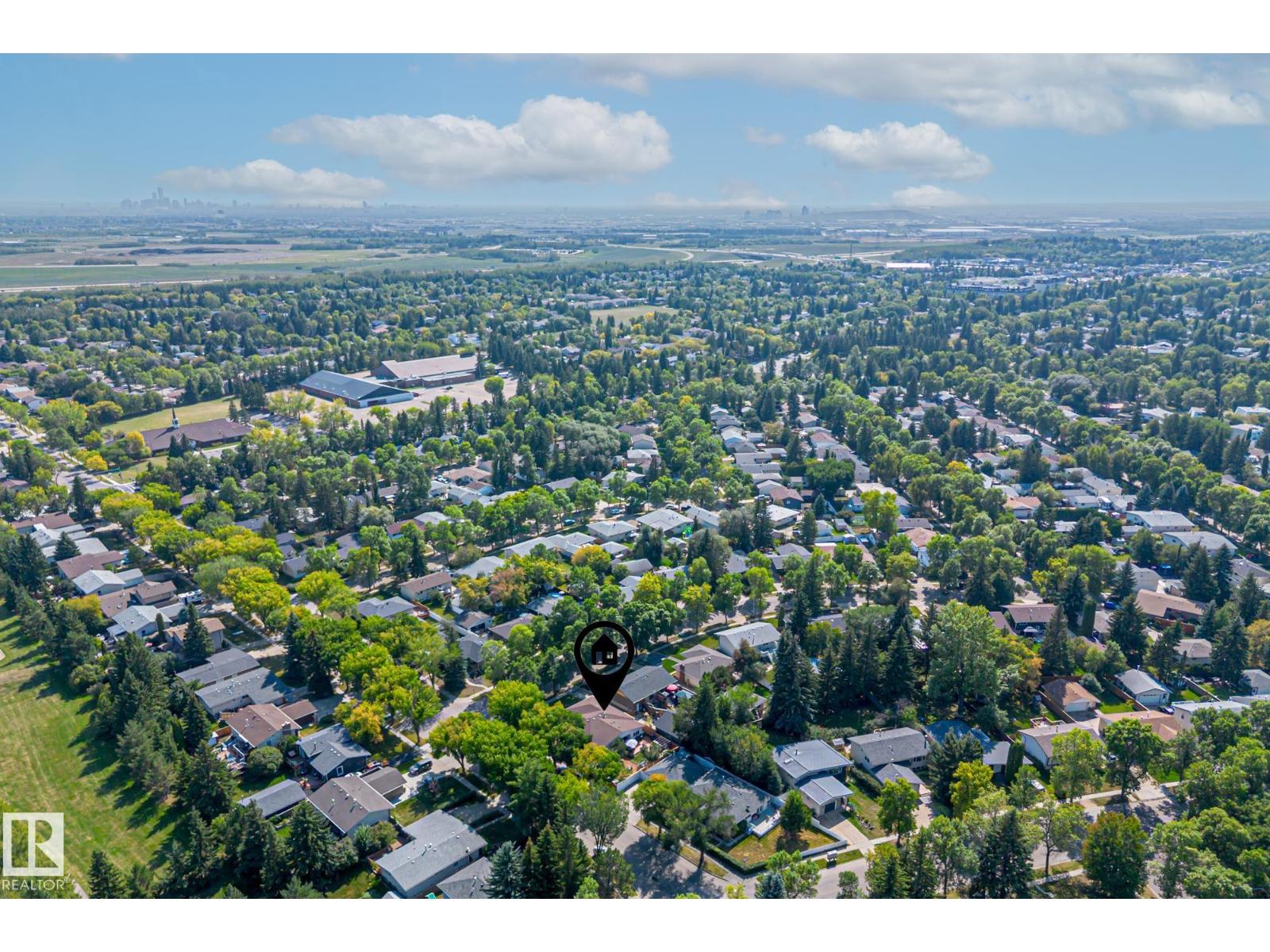Photo 68 of 3 Falstaff Av, St Albert AB