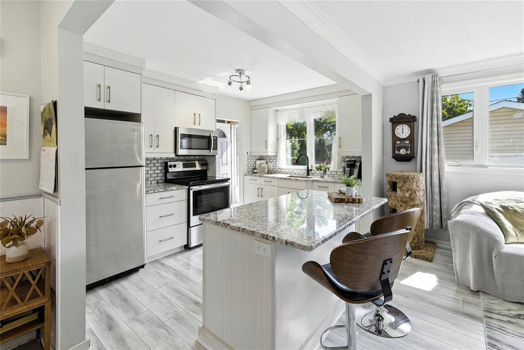 Photo 2 of 1314 Edderton Avenue, Winnipeg MB