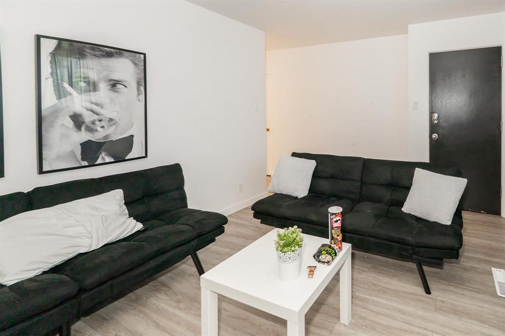 Photo 15 of 770 Elgin Avenue, Winnipeg MB