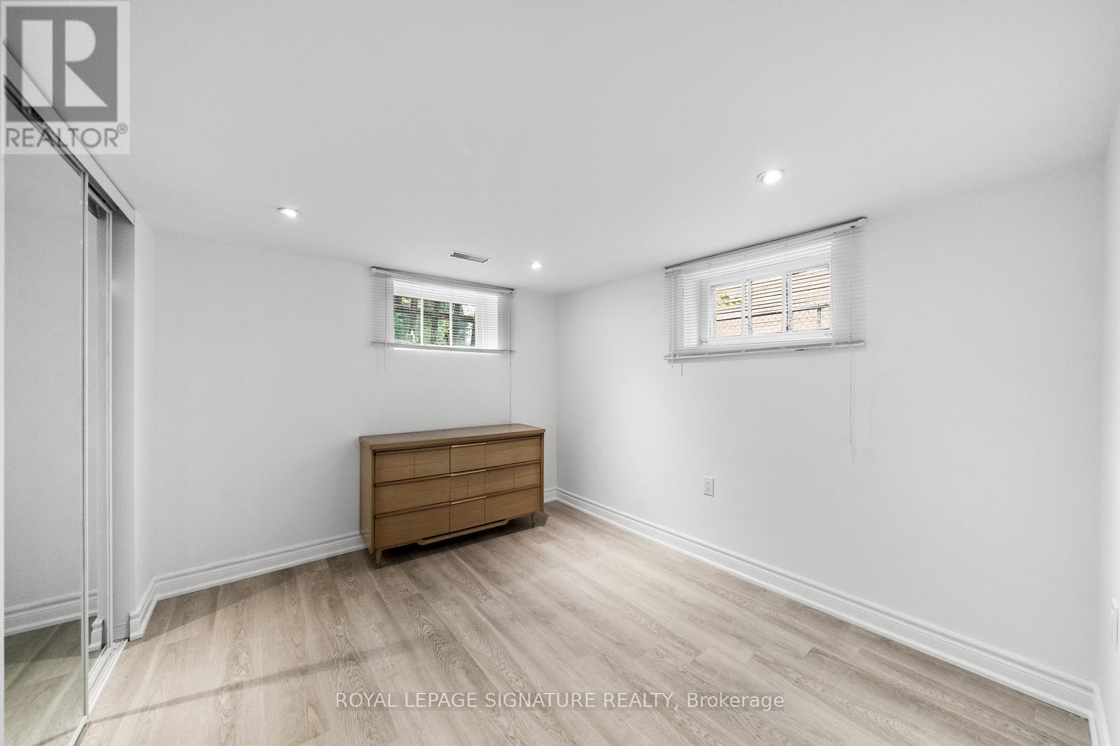Photo 10 of Bsmt 17 Pleasant Avenue, Toronto ON