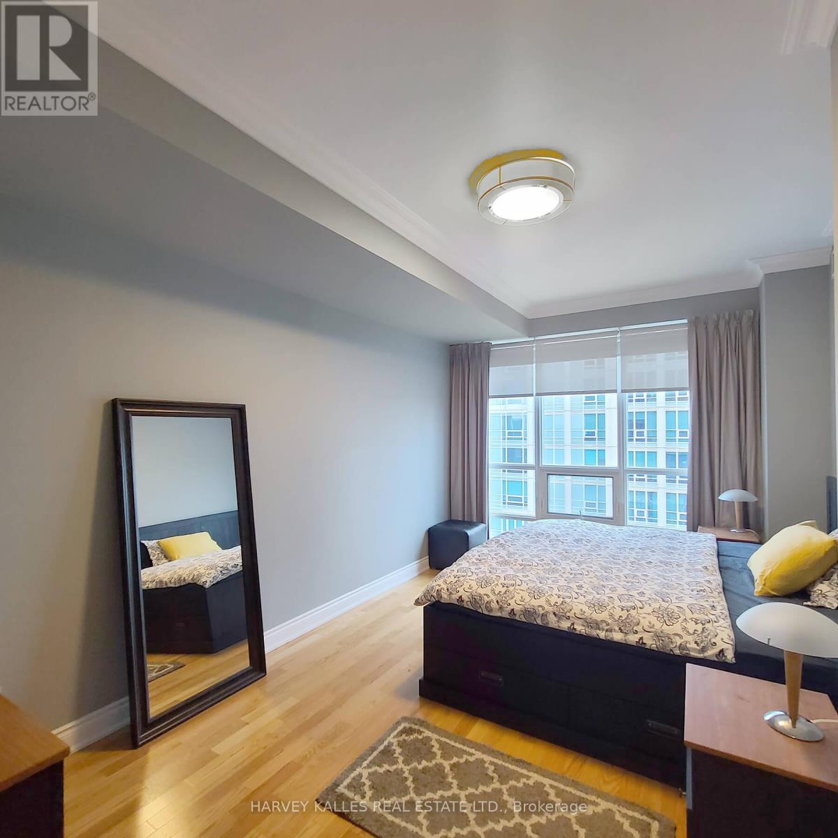 Photo 31 of 4402 761 Bay Street, Toronto ON