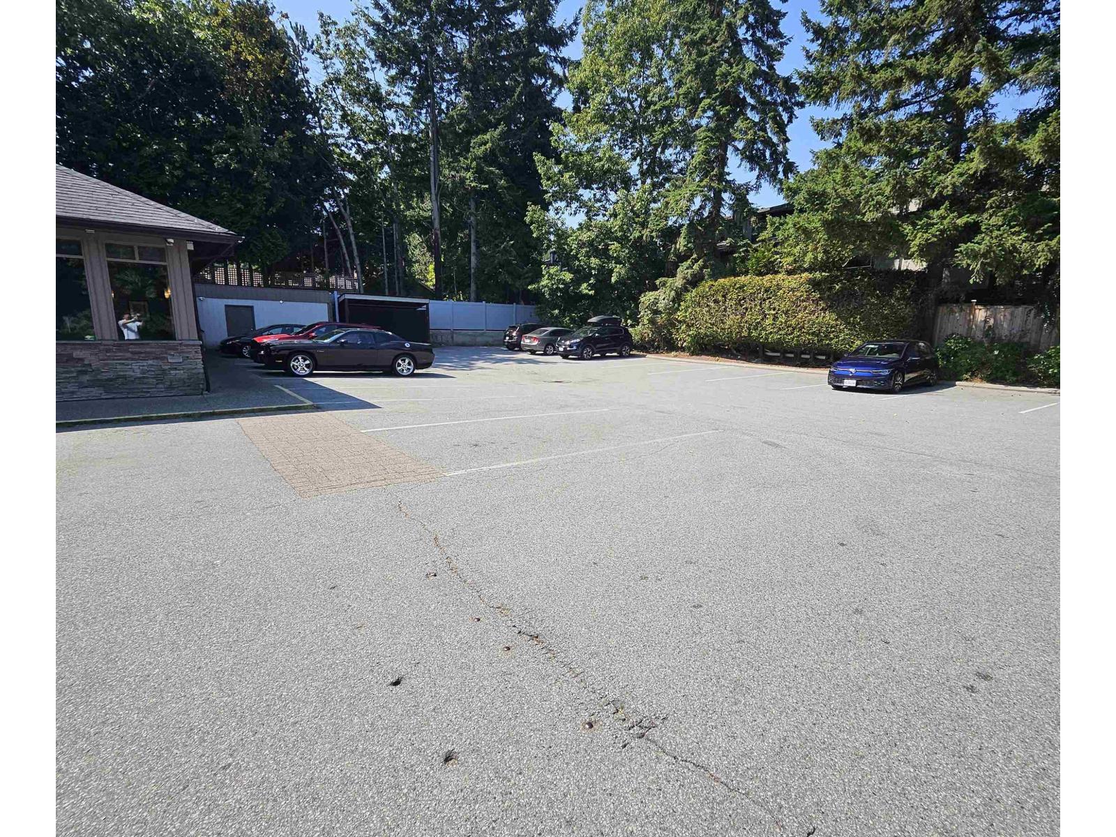 Photo 3 of 1781 King George Boulevard, Surrey BC