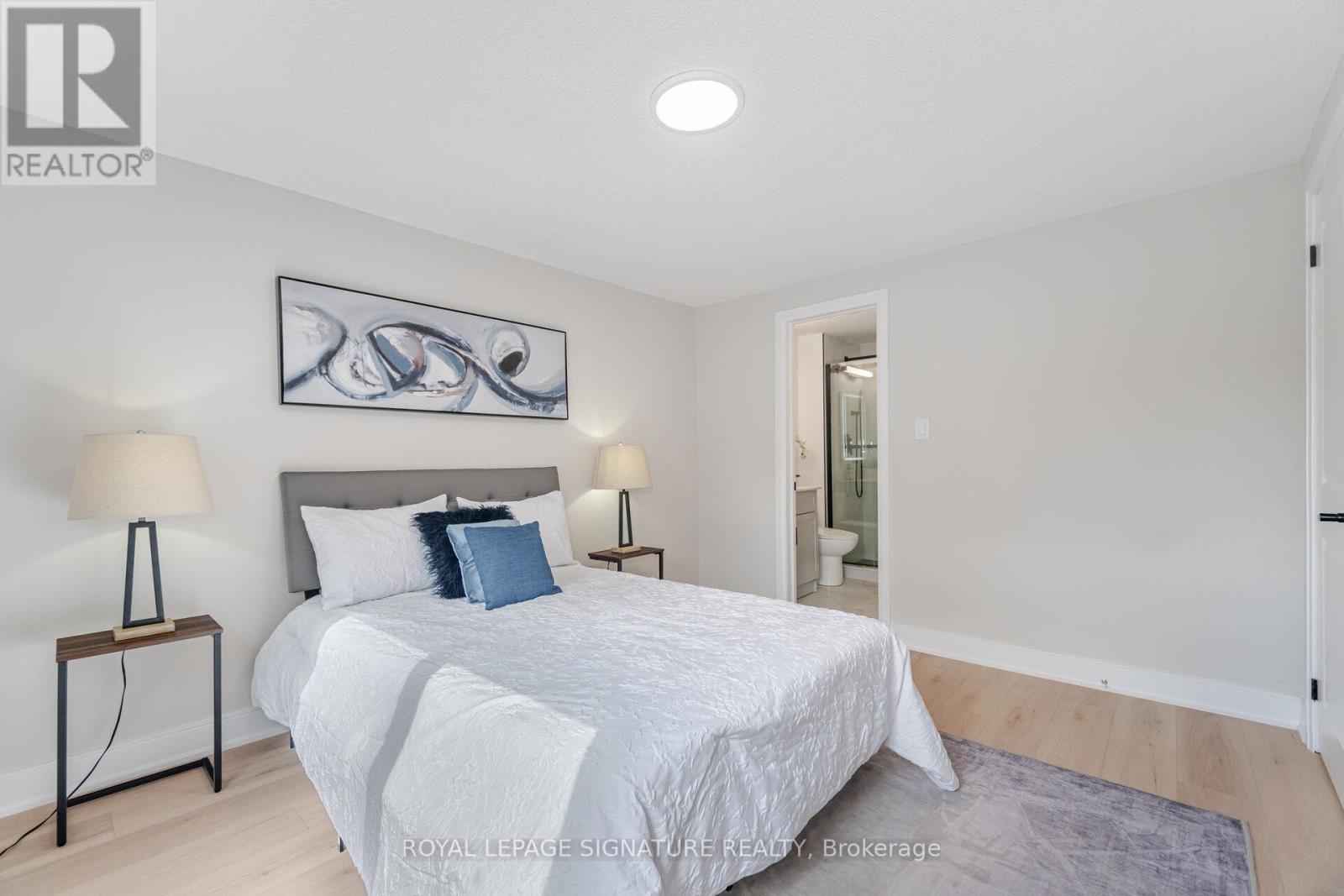 Photo 14 of 64 3175 Kirwin Avenue, Mississauga ON