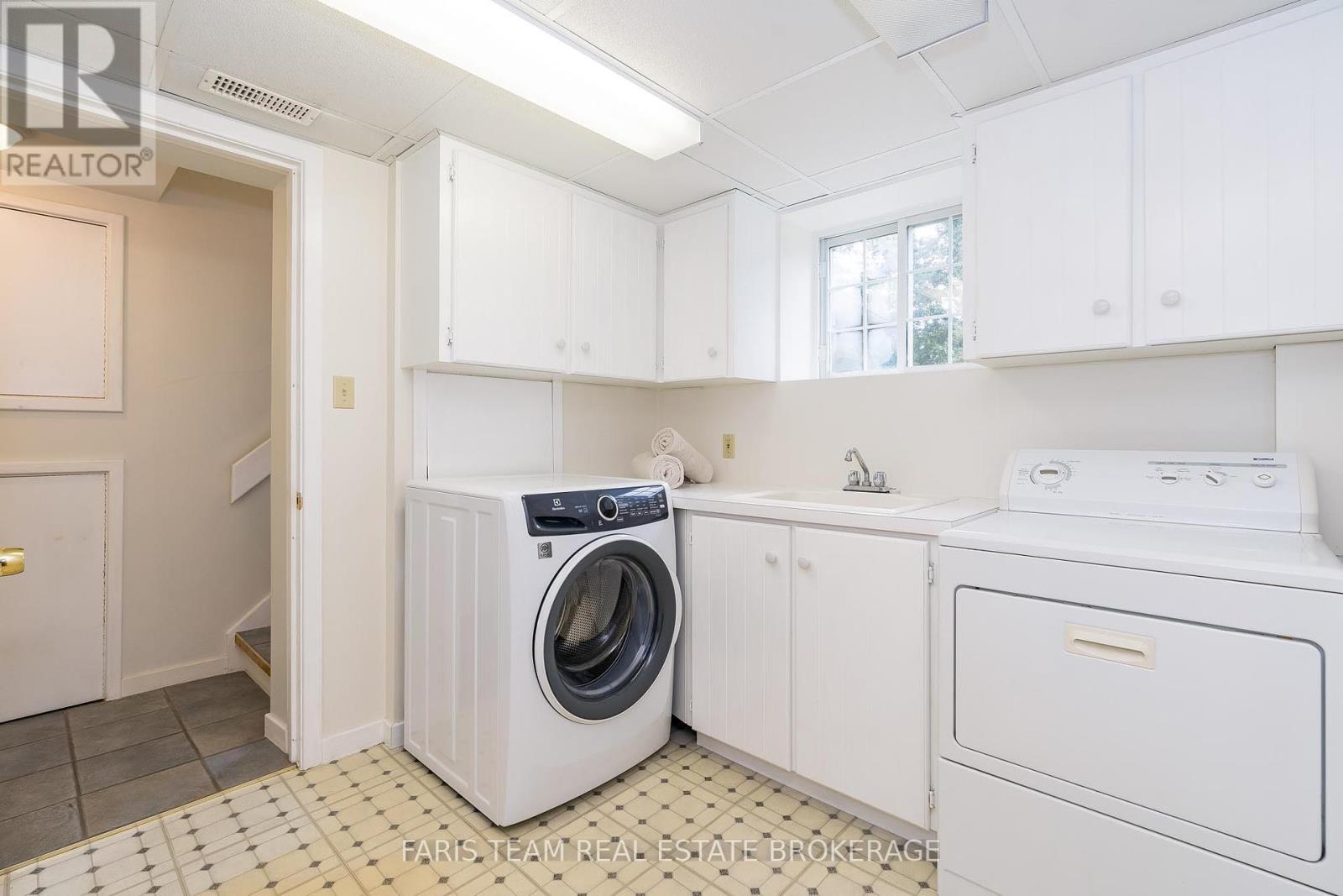 Photo 27 of 223 Denney Drive, Essa ON