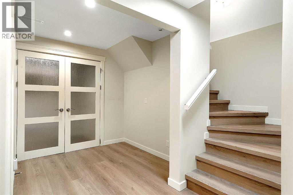 Photo 18 of 147 89 Street Sw, Calgary AB