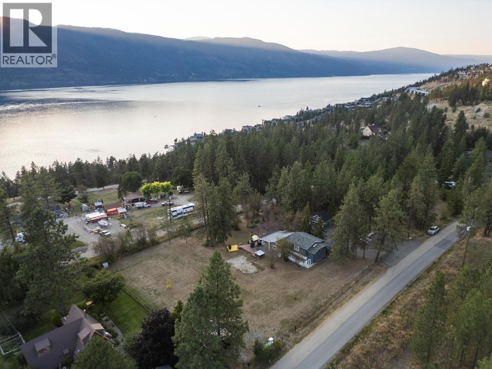 5555 Stubbs Road, Lake Country