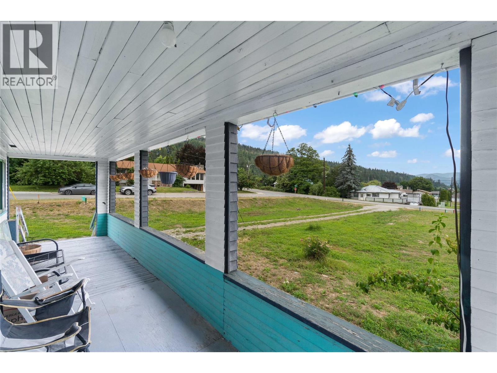 199 Cliff View Drive, Enderby