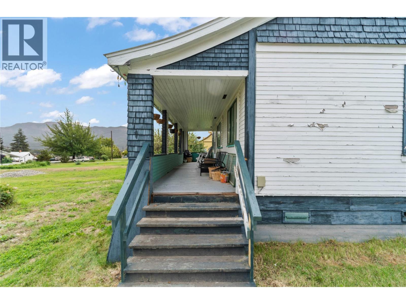 199 Cliff View Drive, Enderby