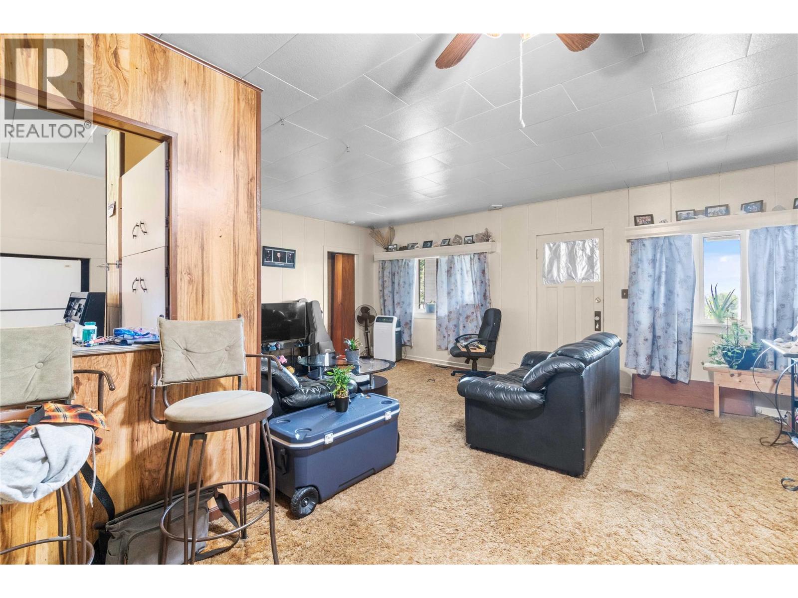 199 Cliff View Drive, Enderby