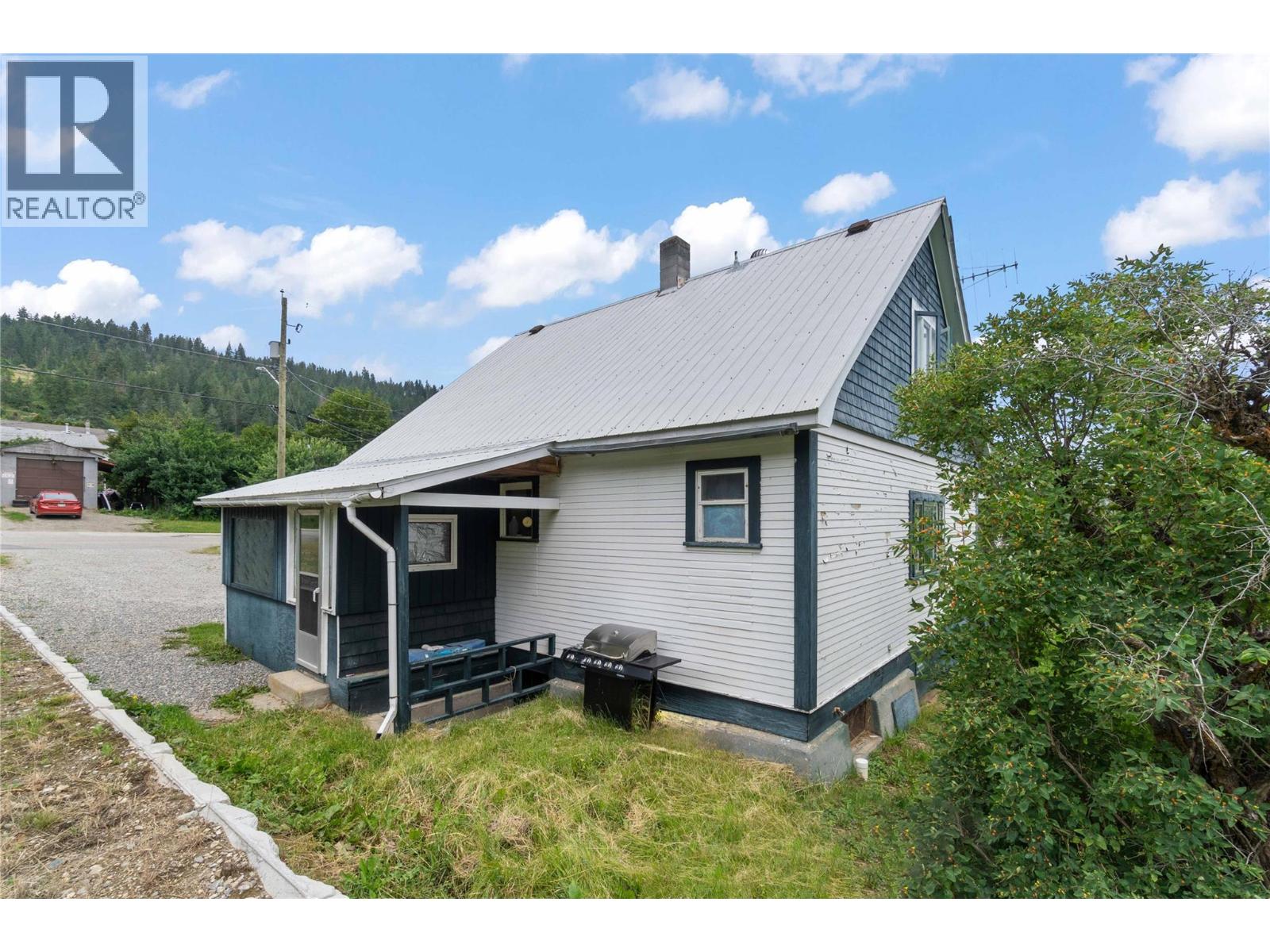 199 Cliff View Drive, Enderby