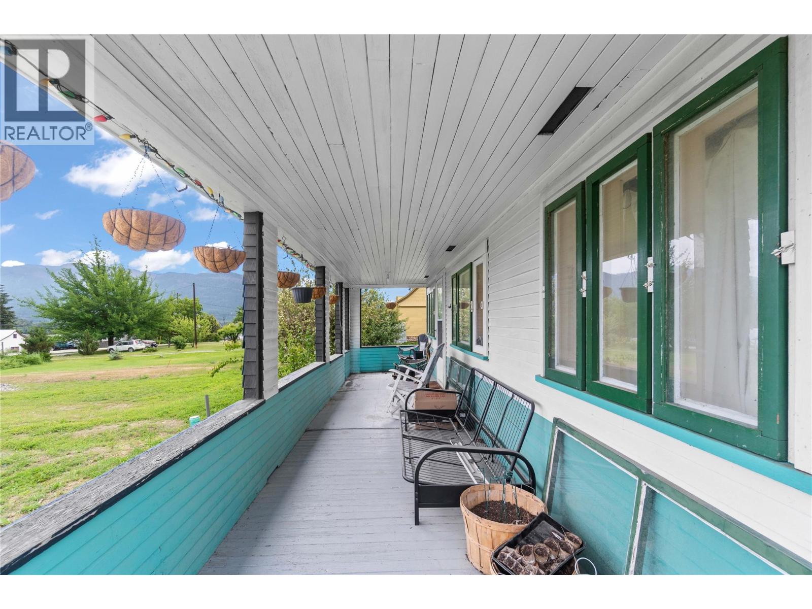199 Cliff View Drive, Enderby