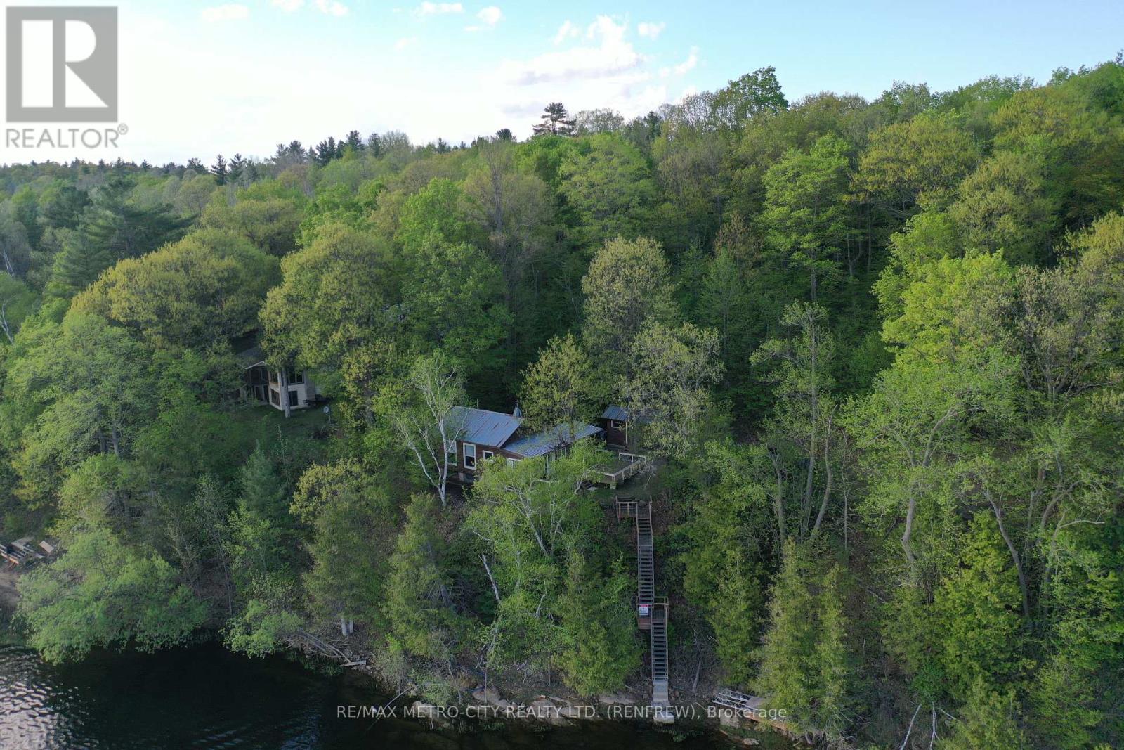 Photo 4 of 289 Dogwood Trail, Whitewater Region ON
