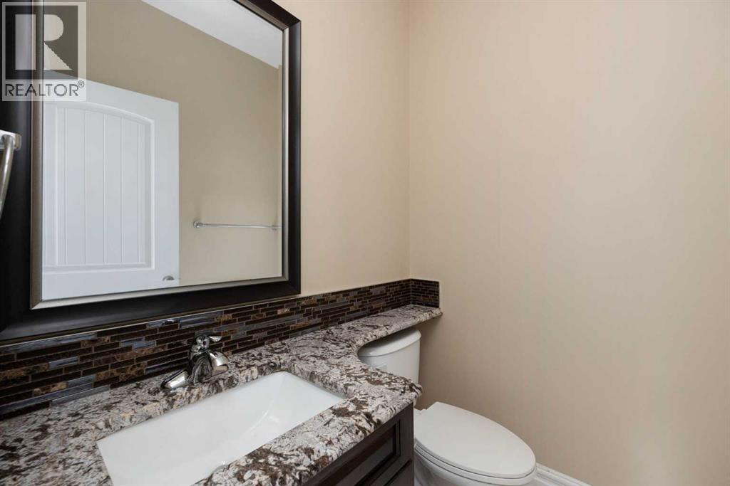 100 Crane Rise, Fort McMurray