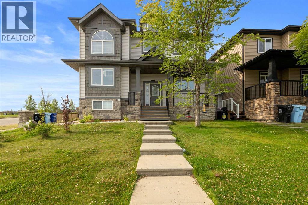 100 Crane Rise, Fort McMurray