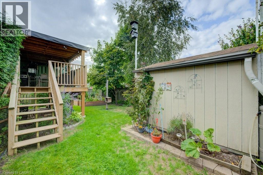 Photo 34 of 12 Bradbury Crescent, Paris ON