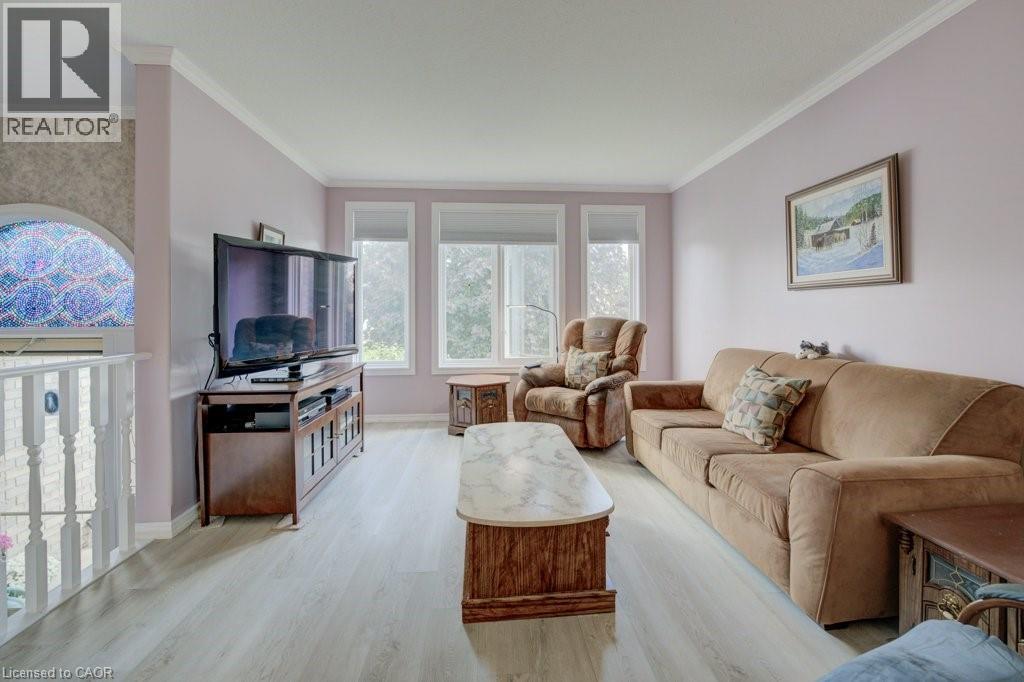 Photo 6 of 12 Bradbury Crescent, Paris ON