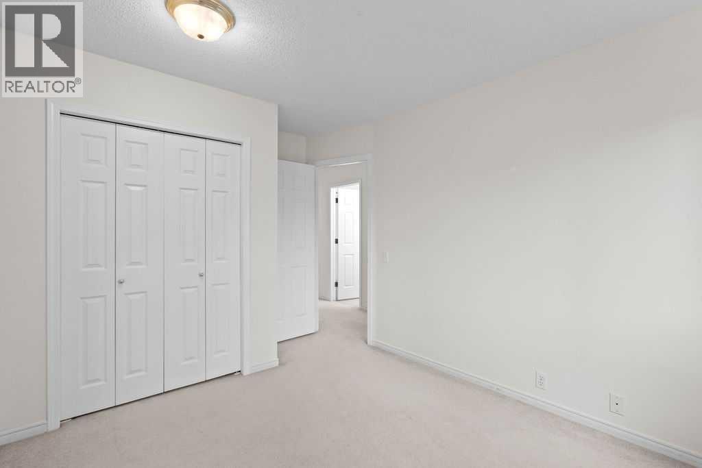 Photo 26 of 31 Silvergrove Close Nw, Calgary AB