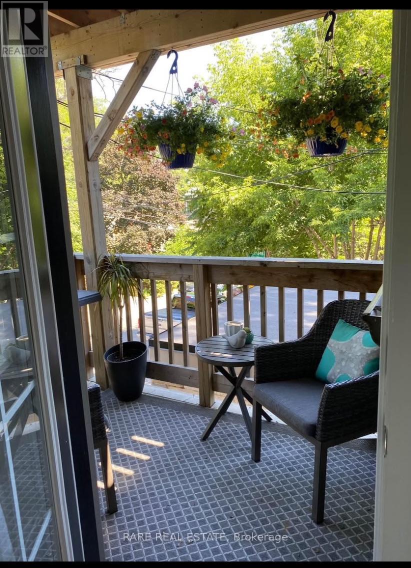 Photo 10 of B 541 Kingston Road, Toronto ON