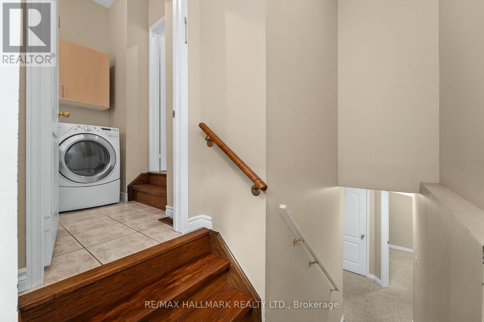 Photo 22 of 58 Casa Grande Street, Richmond Hill ON