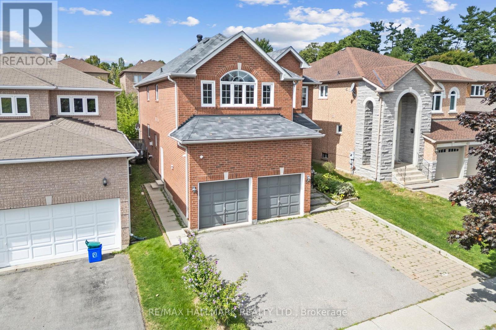 Photo 46 of 58 Casa Grande Street, Richmond Hill ON